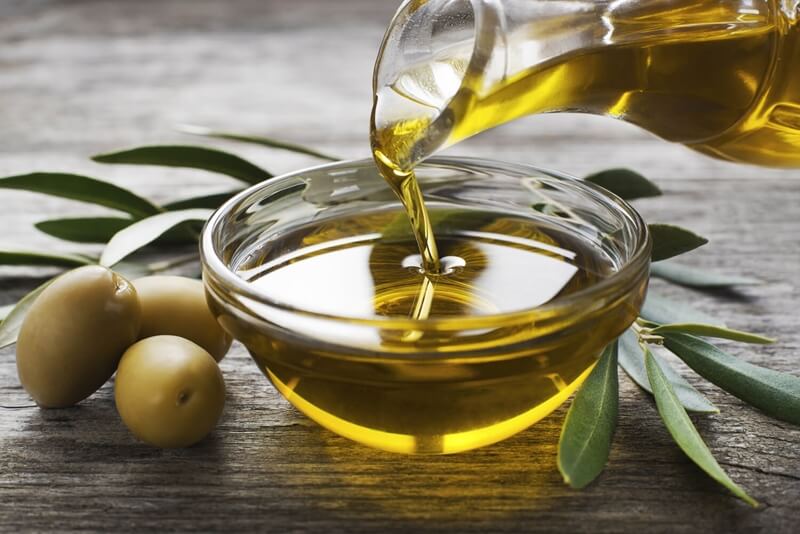 Star Ingredient: Olive Oil for Beauty!